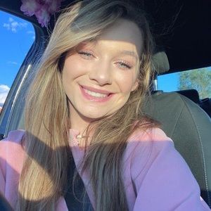 Meet your Posher, Dixie